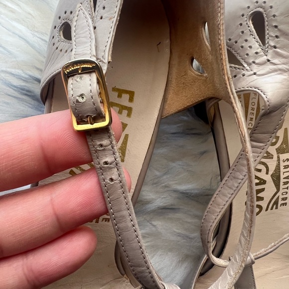 Salvatore Ferragamo shoes - Picture 6 of 15